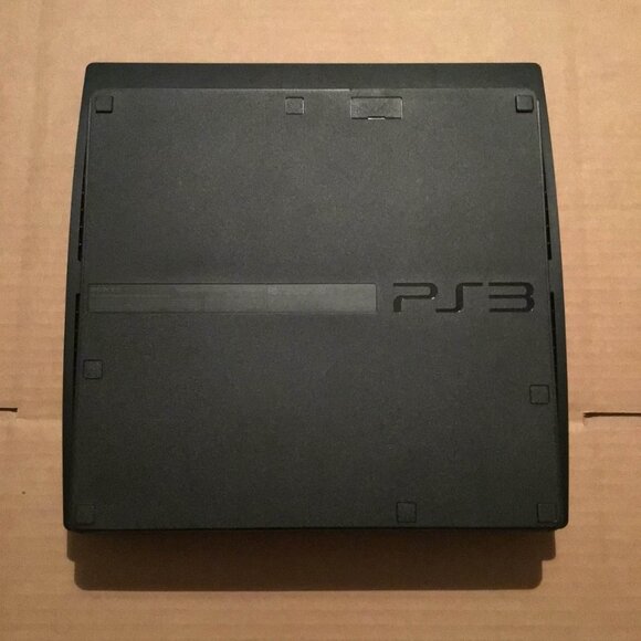 Sony PS3 CECH-2001A with Controller & Cables (Refurbished) - Picture 3 of 5